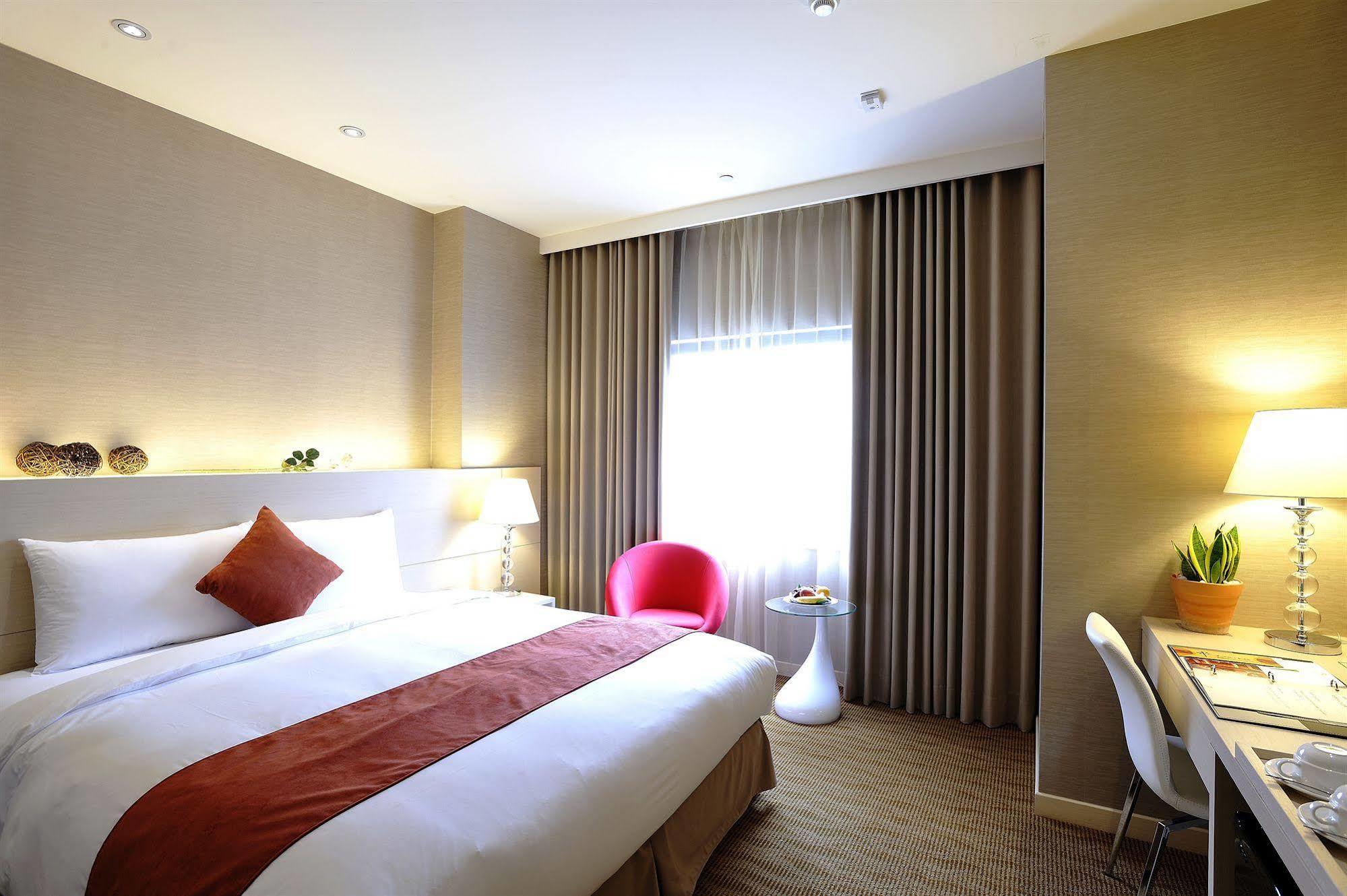 Hotel Riverview Taipeh Exterior foto
