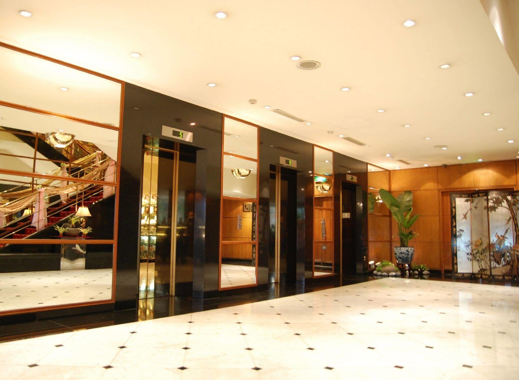 Hotel Riverview Taipeh Exterior foto